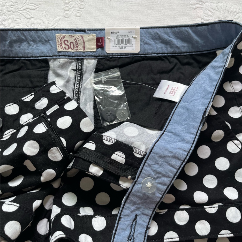 NWT SO Y2K Chino Short Black White Polka Dot Button Tab Jnr Size 11 - Picture 4 of 15